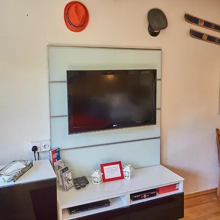 Bellevue 65 * Σάαλμπαχ-Χίντεργκλεμ